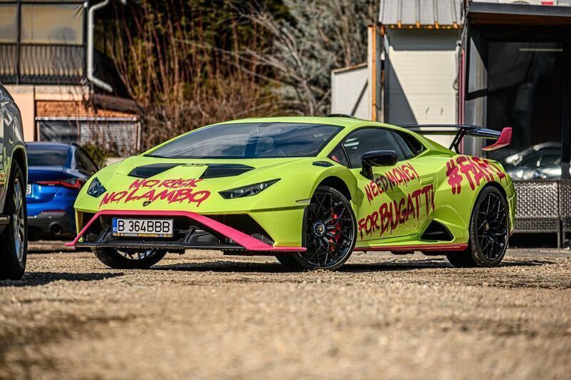 Rot Gebraucht 2023 Lamborghini Huracán | 319.450 € - Bild 1/4