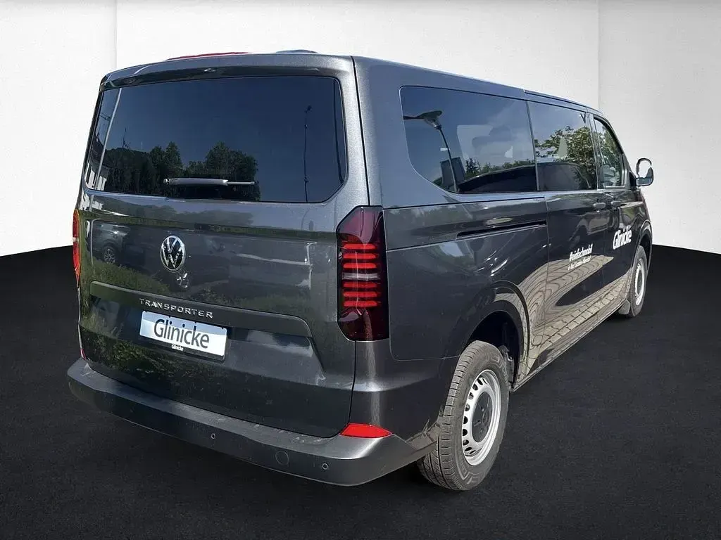 Gebraucht VW T7 150 PS (110 kW) 2025 Grau Van