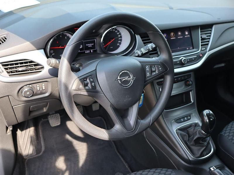 Gebraucht Opel Astra 110 PS (80 kW) 2021 Schwarz Limousine