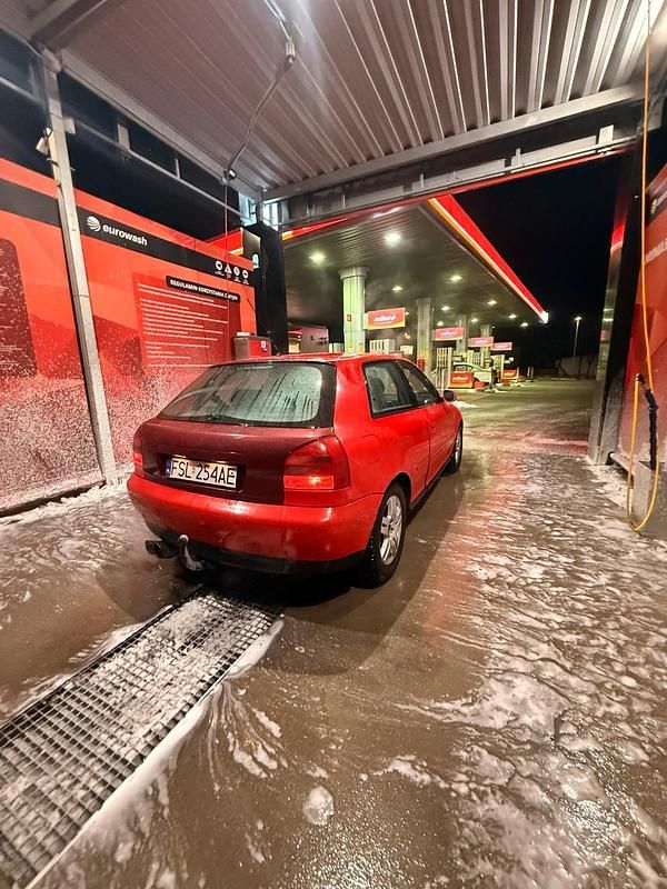 Gebraucht Audi A3 100 PS (73 kW) 1999 Rot Kleinwagen