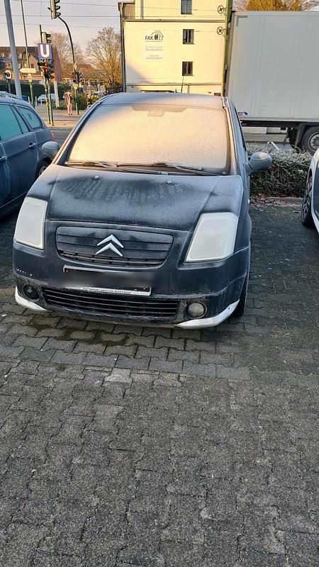Schwarz Gebraucht 2004 Citroën C2 Kleinwagen | 650 € (Superpreis) - Bild 1/4