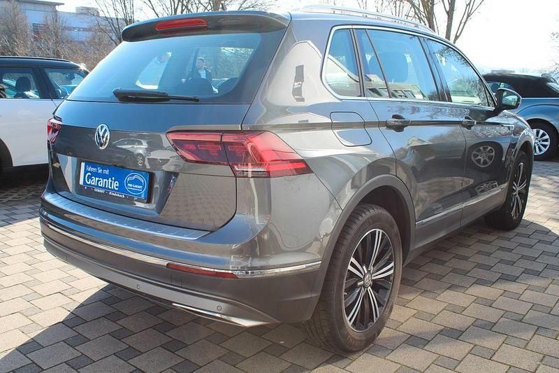 Gebraucht VW Tiguan Highline 220 PS (161 kW) 2017 Grau SUV
