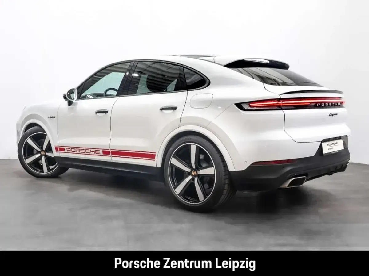 Gebraucht Porsche Cayenne 470 PS (345 kW) 2024 Weiss SUV