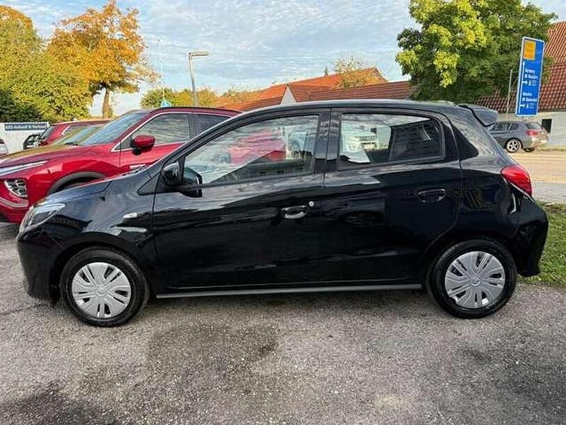 Gebraucht Mitsubishi Space Star Select 71 PS (52 kW) 2023 Magicschwarz (p) metallic Limousine