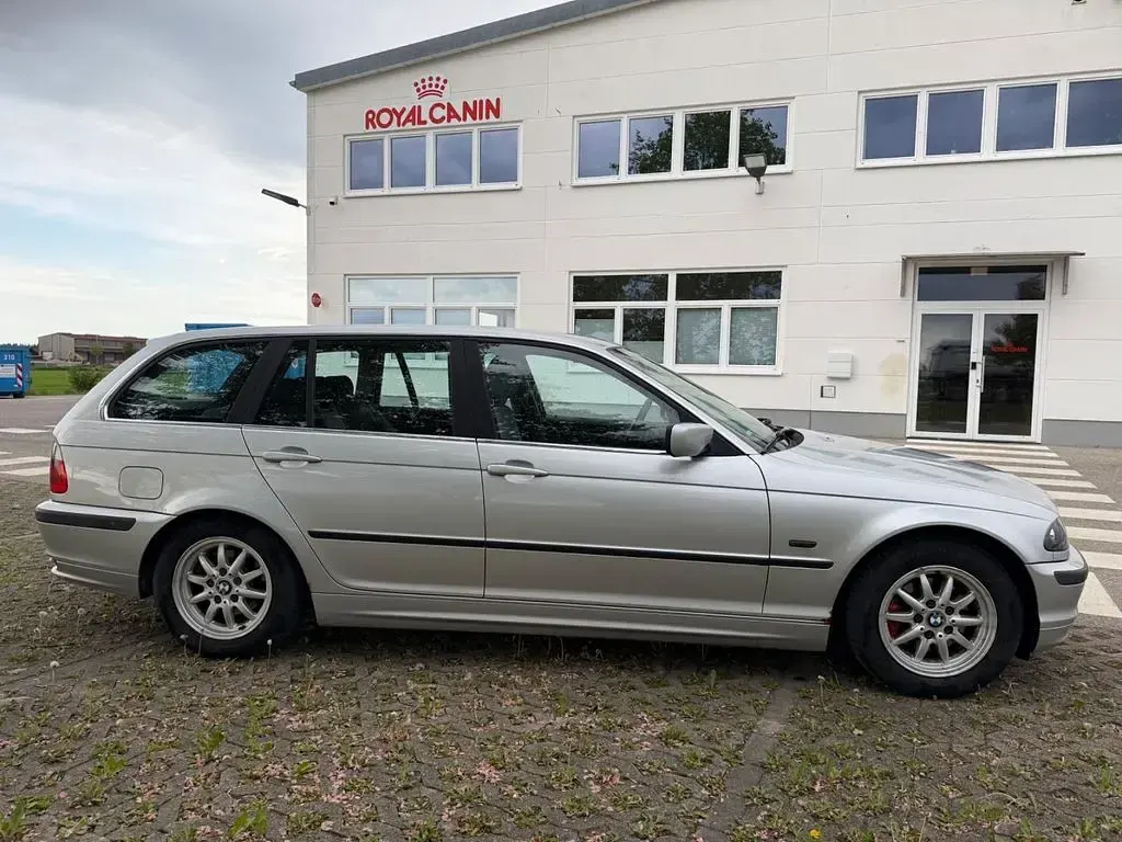 Occasion BMW 320 150 ch (110 kW) 2000 Argent Break