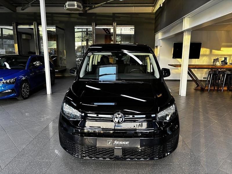 Gebraucht VW Caddy R 122 PS (89 kW) 2024 Deep black perleffekt Van / Kleinbus