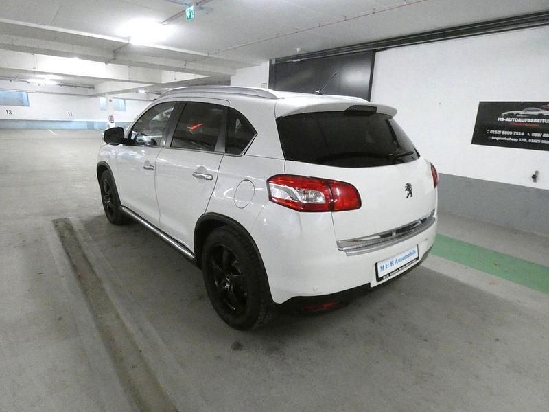 Gebraucht Peugeot 4008 Allure 150 PS (110 kW) 2013 Weiß SUV