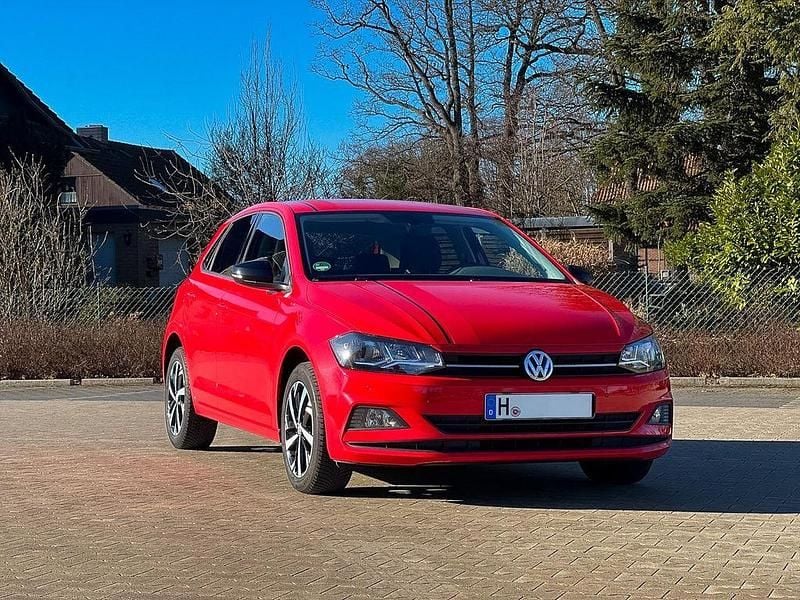 Gebraucht VW Polo Beats 95 PS (69 kW) 2018 Rot Kleinwagen