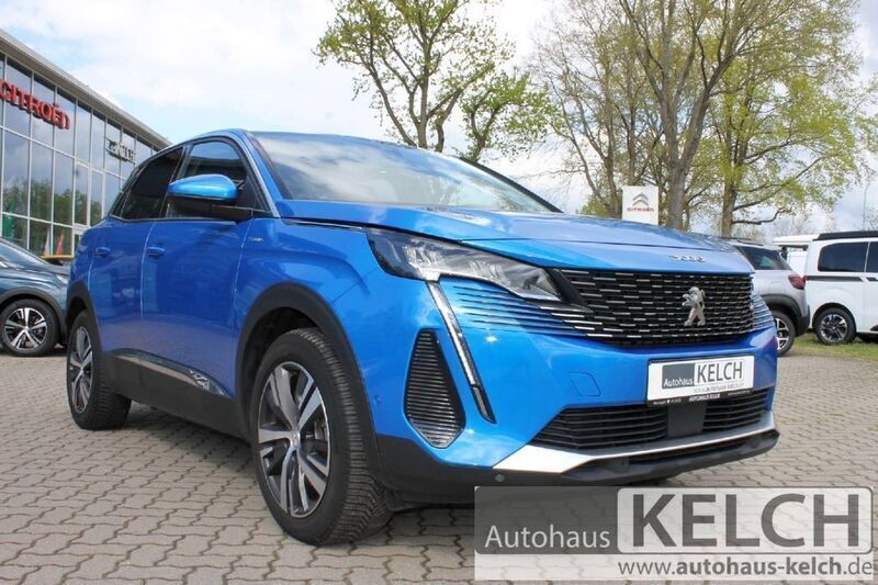 Blau Gebraucht 2021 Peugeot 3008 Allure SUV | 27.990 € (Teuer) - Bild 1/4
