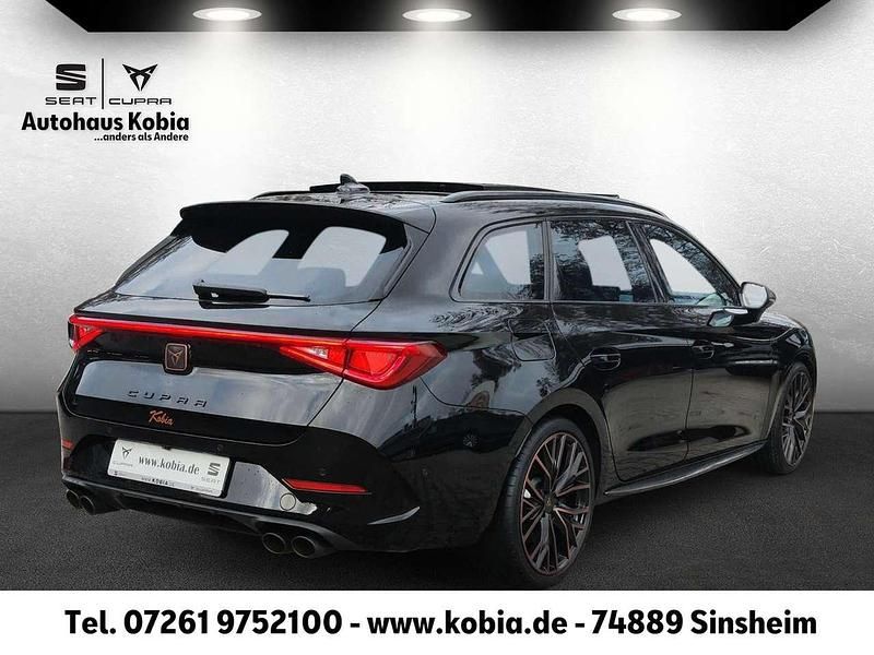 Gebraucht Cupra Leon VZ3 310 PS (228 kW) 2023 Mitternachtsschwarz Kombi