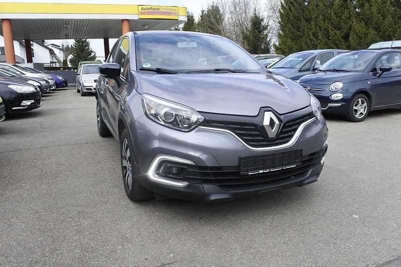 Gebraucht Renault Captur Experience 118 PS (86 kW) 2017 Grau SUV