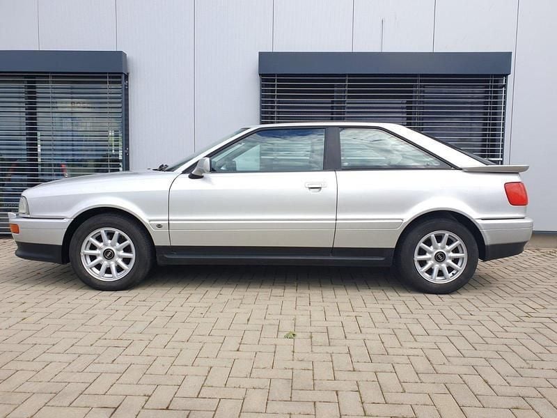 Kristallsilber metallic platin Gebraucht 1994 Audi Coupé Coupé | 8.970 € - Bild 1/2