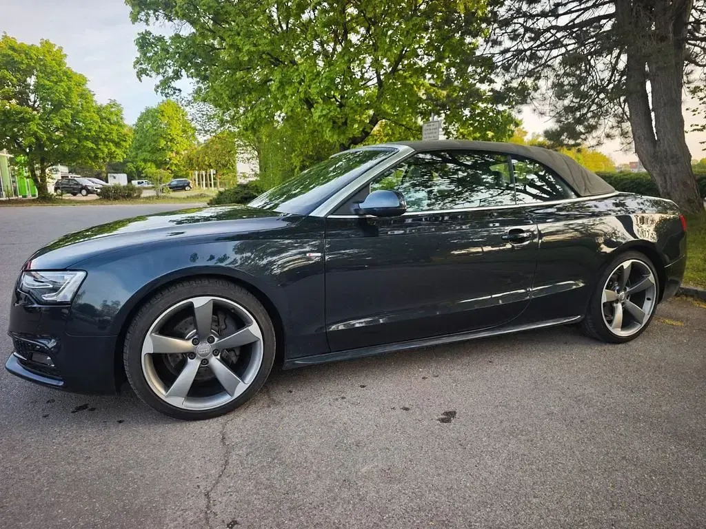 Usata Audi A5 Cabriolet S-Line 204 CV (150 kW) 2013 Blu Cabrio