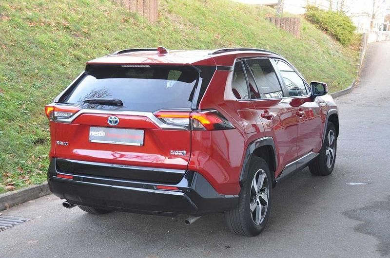 Gebraucht Toyota RAV4 Hybrid 306 PS (225 kW) 2021 Rot SUV