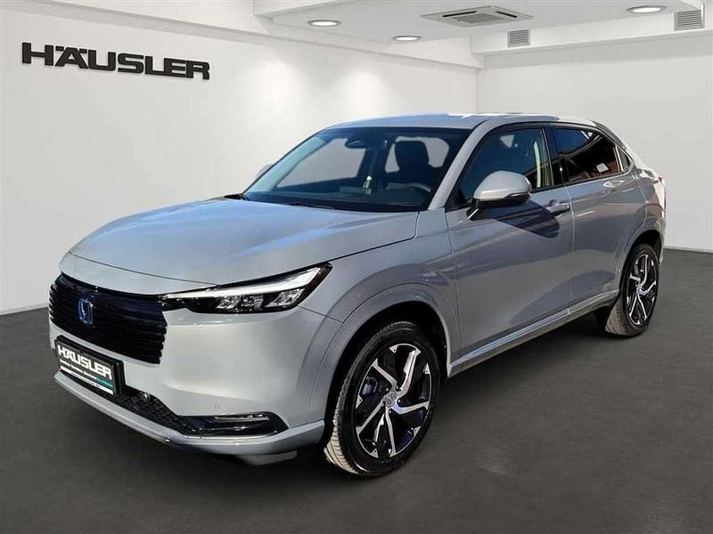 Urban grey pearl Neu 2025 Honda HR-V Advance SUV | 35.890 € (Fairer Preis) - Bild 1/4