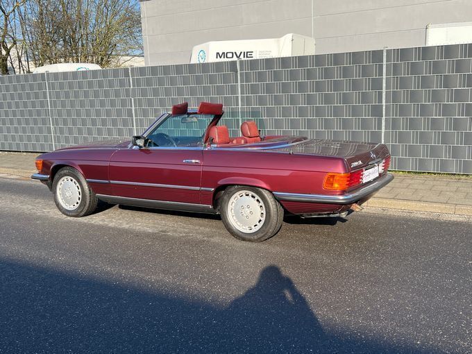 Pajettrot 587u Gebraucht 1985 Mercedes SL280 Cabrio | 39.950 € - Bild 1/4