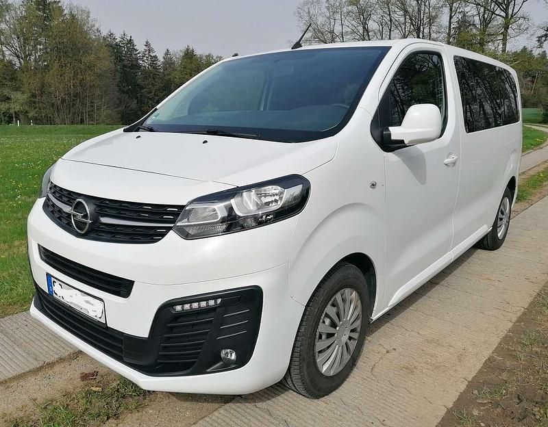 Weiß Gebraucht 2021 Opel Vivaro Van | 24.000 € (Teuer) - Bild 1/4