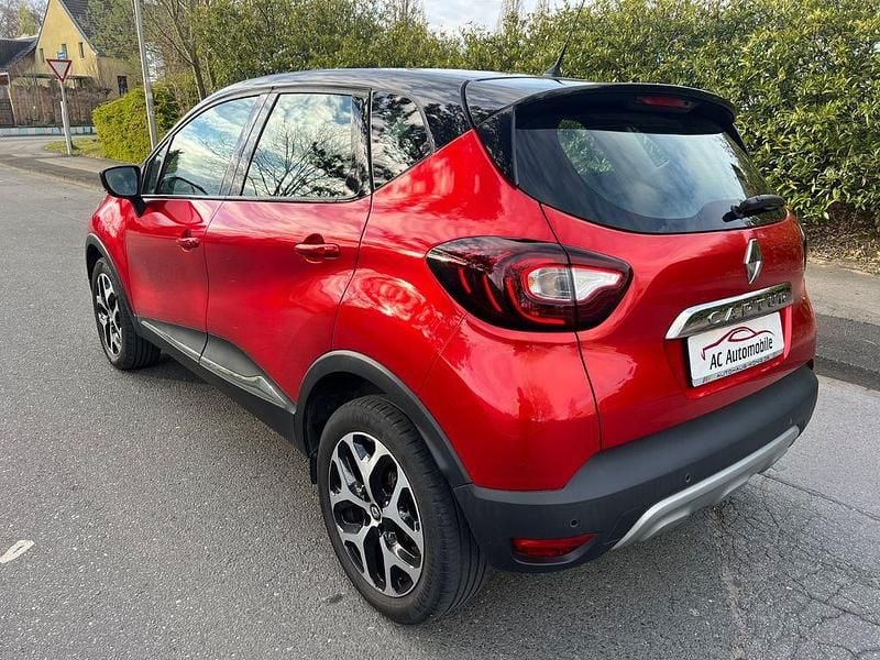 Gebraucht Renault Captur Intens 90 PS (66 kW) 2018 Rot SUV