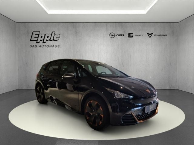 Schwarz Neu 2025 Cupra Born Kleinwagen | 39.233 € (Fairer Preis) - Bild 1/4