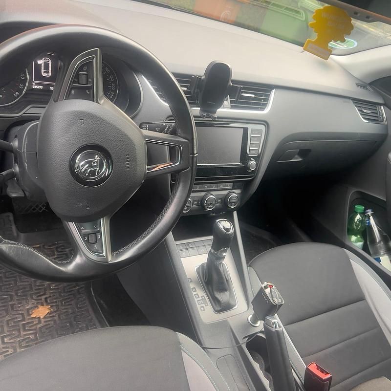 Gebraucht Skoda Octavia 2016 Schwarz Kleinwagen