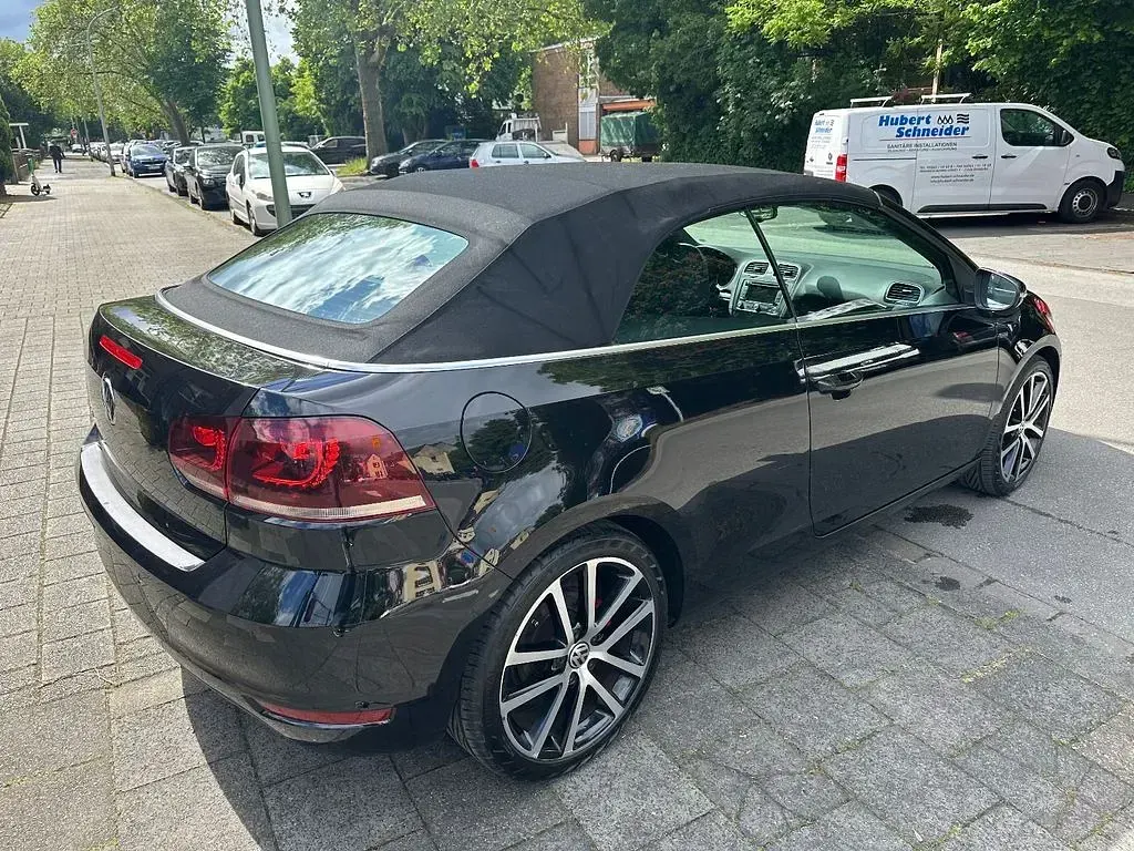 Gebraucht VW Golf Cabriolet LOUNGE 122 PS (89 kW) 2015 Schwarz Cabrio