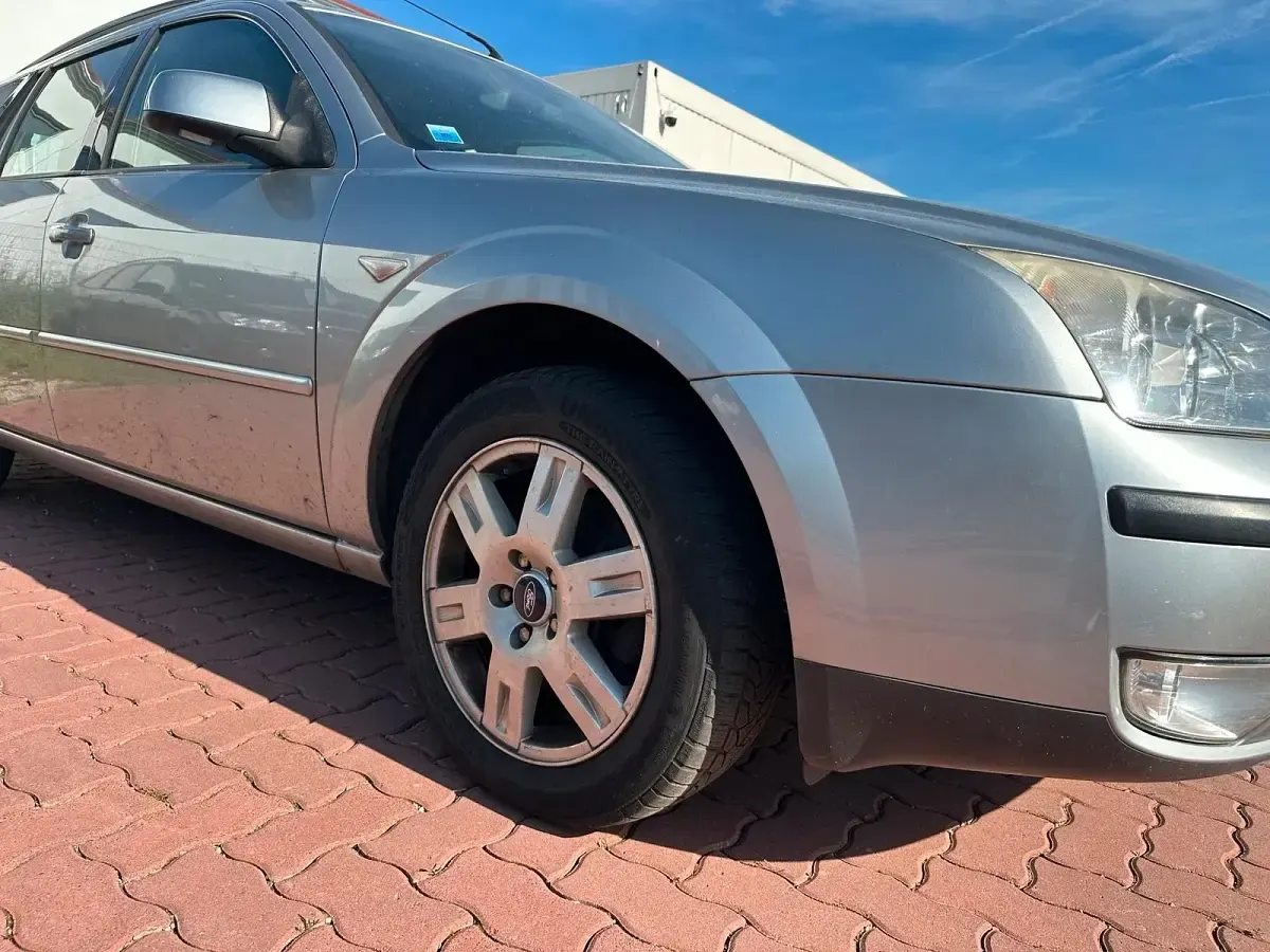 Gebraucht Ford Mondeo 2004 Silber Kombi