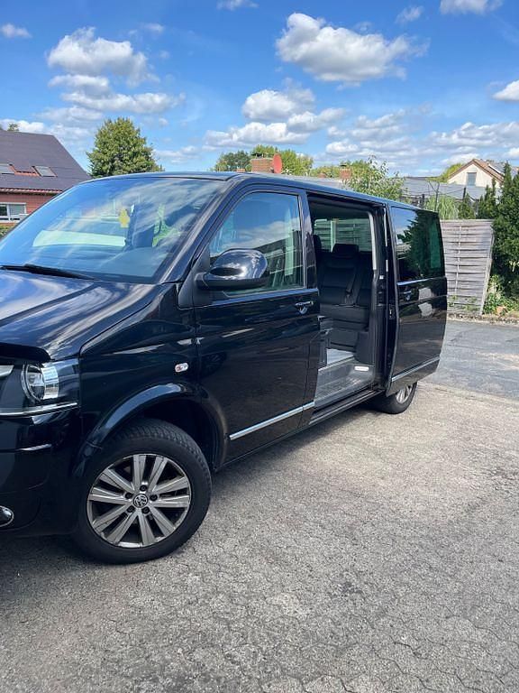 Schwarz Gebraucht 2014 VW T5 Van | 21.900 € (Fairer Preis) - Bild 1/4