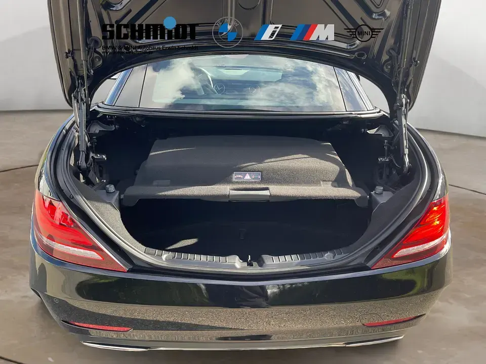 Gebraucht Mercedes SLC200 AMG line Plus 184 PS (135 kW) 2016 Obsidianschwarz Cabrio