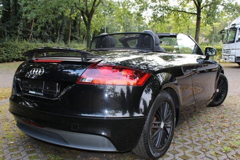 Gebraucht Audi TT Roadster 200 PS (147 kW) 2010 Schwarz Cabrio