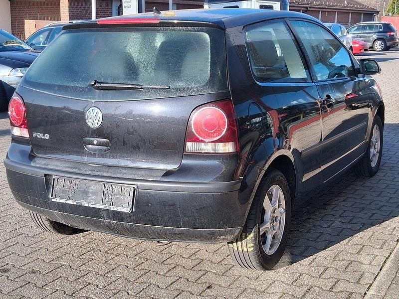 Usata VW Polo Trendline 60 CV (44 kW) 2008 Nero Utilitaria