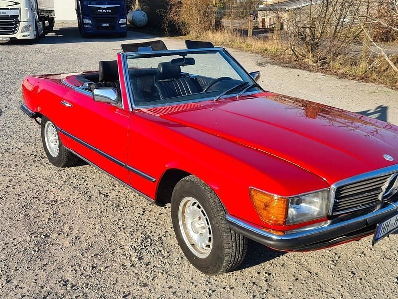 Rot Gebraucht 1983 Mercedes SL280 Cabrio | 14.500 € - Bild 1/4