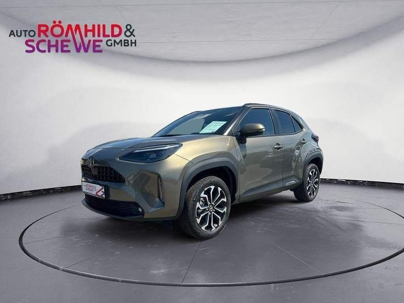 Rot Neu 2025 Toyota Yaris Cross SUV | 29.990 € (Guter Preis) - Bild 1/4