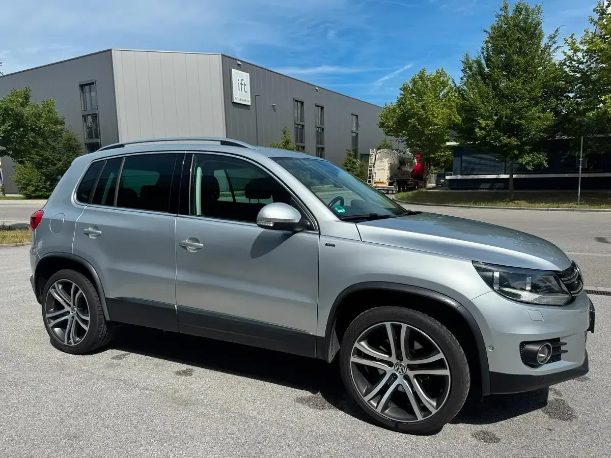 Gebraucht VW Tiguan Cup 177 PS (130 kW) 2014 Silber SUV