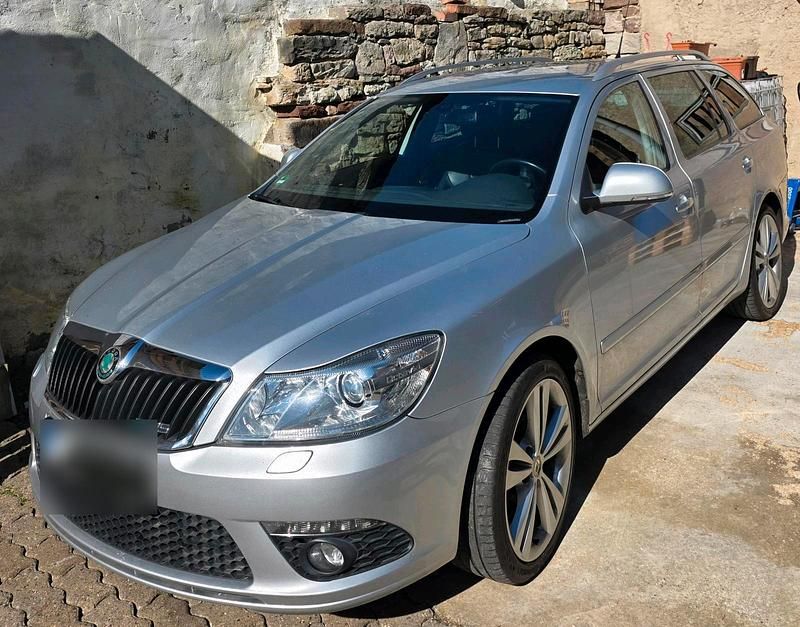 Gebraucht Skoda Octavia RS 170 PS (125 kW) 2012 Grau Kombi