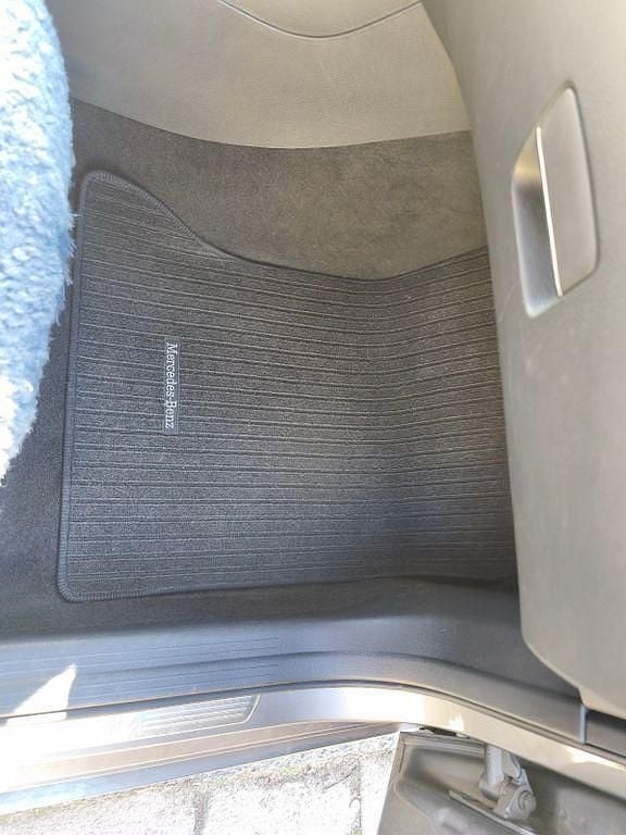 Usado Mercedes B200 156 HP (114 kW) 2013 Cinzento Monovolume