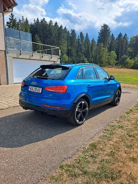 Gebraucht Audi Q3 Sport 184 PS (135 kW) 2017 Blau SUV