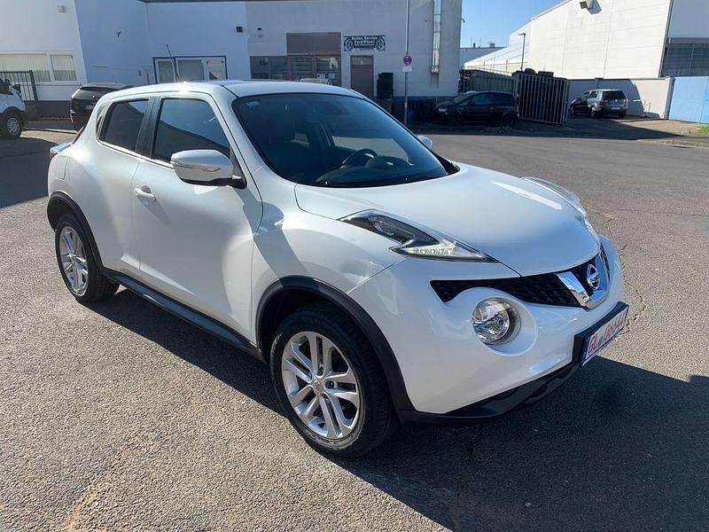 Gebraucht Nissan Juke N-Connecta 116 PS (85 kW) 2017 Weiß SUV