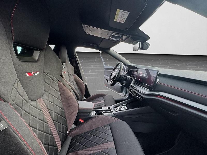 Gebraucht Skoda Octavia RS 265 PS (194 kW) 2026 Smokey diamondsilber metallic (metallic) Limousine