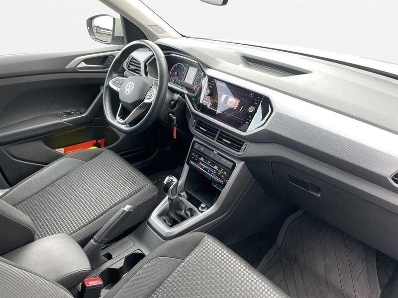 Gebraucht VW T-Cross Active 95 PS (69 kW) 2022 Grau SUV