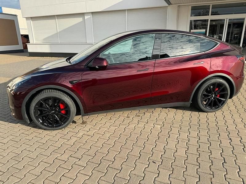 Gebraucht Tesla Model Y 392 kW (534 PS) 2023 Rot SUV