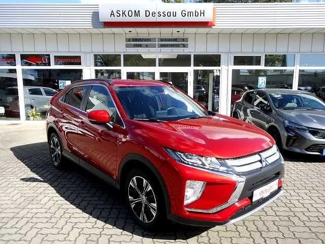 Rot Gebraucht 2020 Mitsubishi Eclipse Cross Active SUV | 19.980 € (Fairer Preis) - Bild 1/4