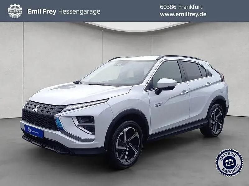 Gebraucht Mitsubishi Eclipse Cross Basis 188 PS (138 kW) 2024 Titanweiß SUV
