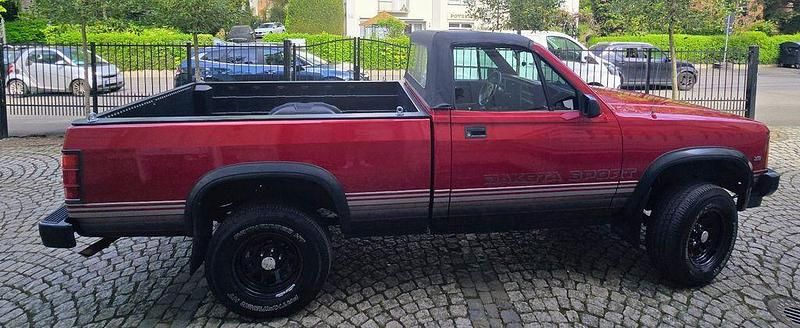 Occasion Dodge Dakota 126 ch (92 kW) 1989 Rouge Pick-up