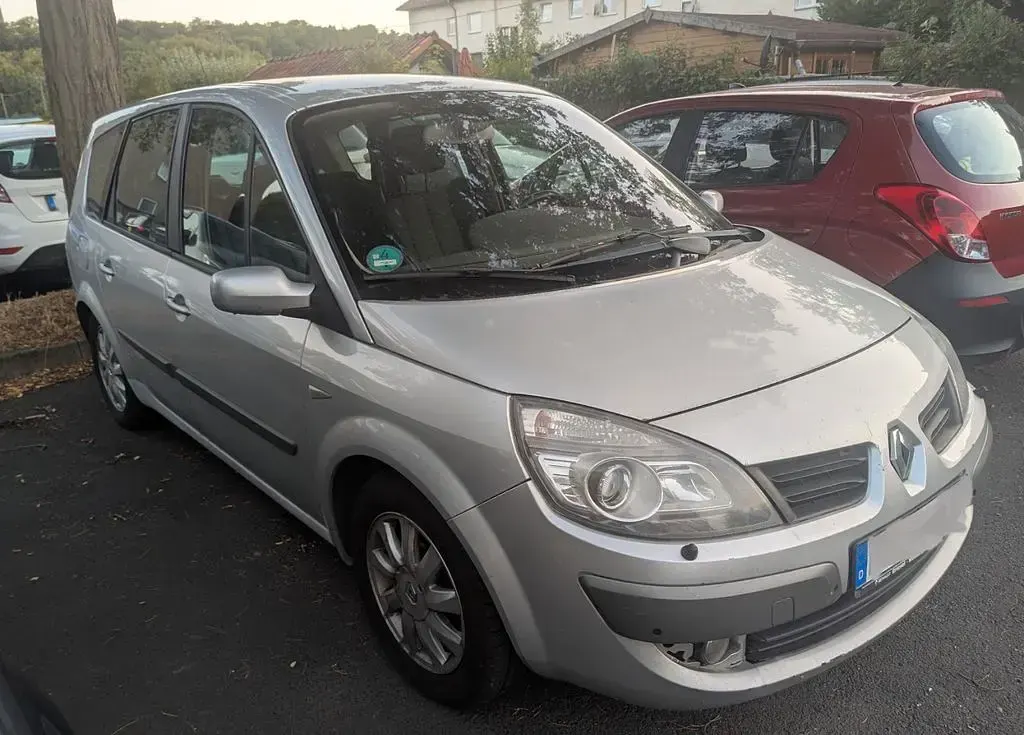 Gebraucht Renault Grand Scénic II Exception 131 PS (96 kW) 2006 Silber Van / Kleinbus