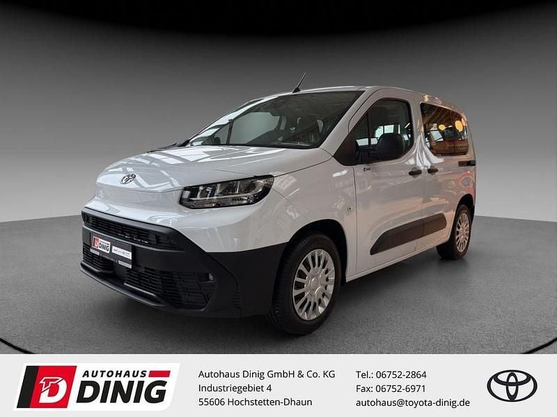 Gebraucht Toyota Proace Verso City 110 PS (80 kW) 2025 Weiss Kombi
