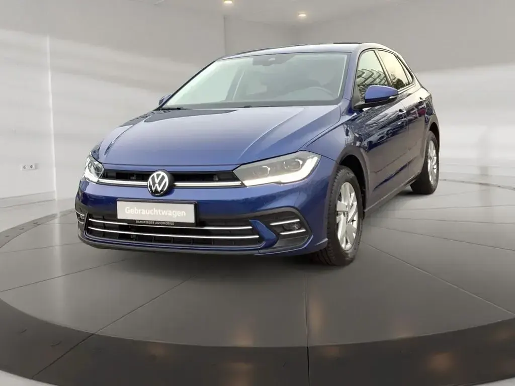 Gebraucht VW Polo Style 95 PS (69 kW) 2023 Blau Kleinwagen