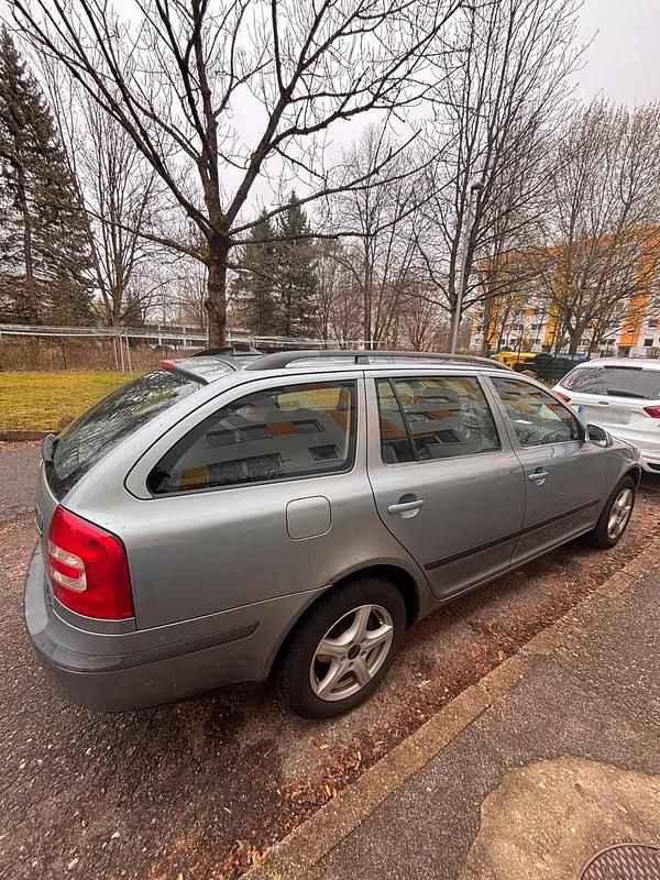 Gebraucht Skoda Octavia 116 PS (85 kW) 2005 Kombi