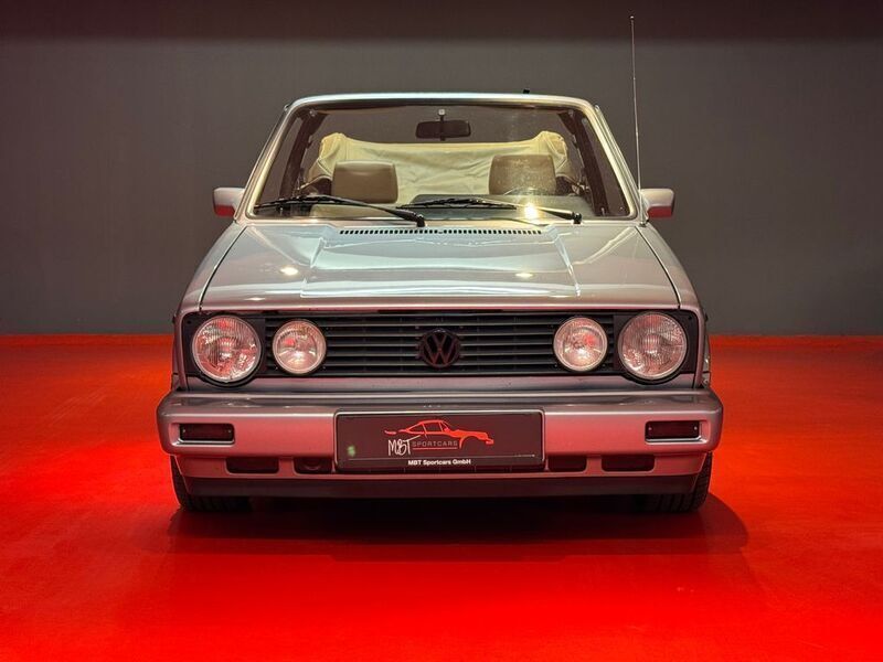 Grau Gebraucht 1992 VW Golf Cabriolet Cabrio | 9.900 € - Bild 1/4