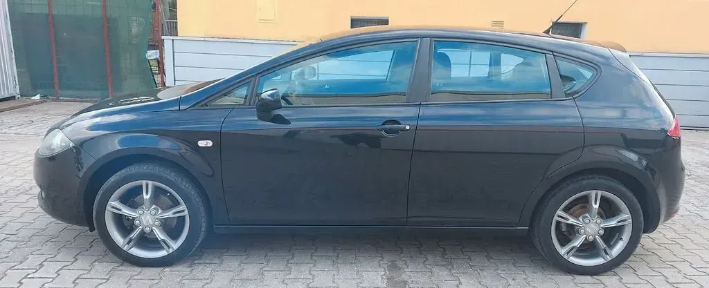 Gebraucht Seat Leon Sport 102 PS (75 kW) 2008 Schwarz Kleinwagen