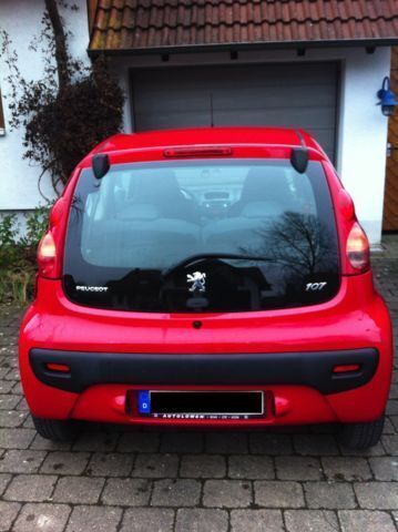 Gebraucht Peugeot 107 68 PS (50 kW) 2006 Rot Kleinwagen
